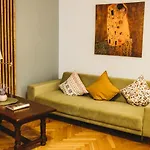Fatcat Apartamento
