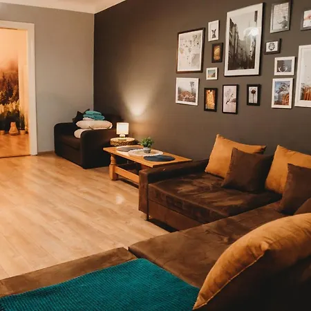 Fatcat Apartment